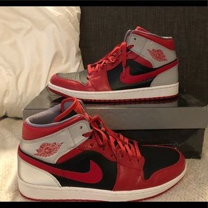 Men’s Nike Retro 1 Air Jordan’s